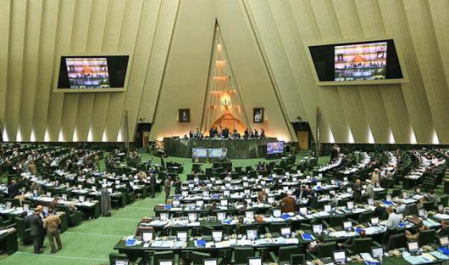 طرح دو فوریتی مجلس؛ گامی بر لبه تیغ