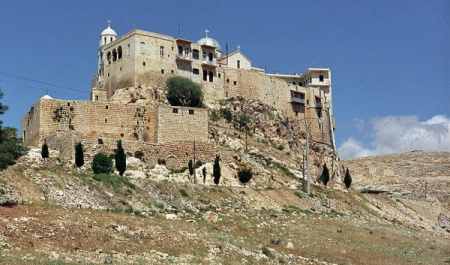 از تقلب در انتخابات اسرائیل تا تخریب مجسمه‌های باستانی سوریه