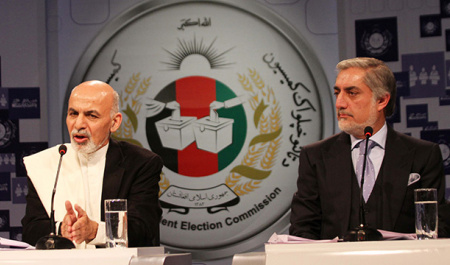 آینده افغانستان در انتظار تصمیم دو کاندید