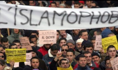 ترورهای پاریس؛ از اسلام‌ستیزی تا اسلام‌هراسی