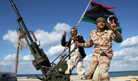 ابتکار الجزایری برای حل بحران لیبی