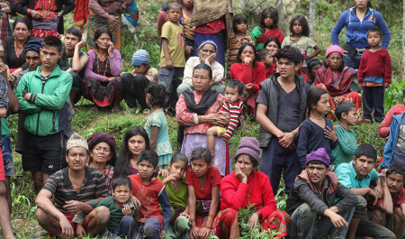 تصاویر: تلاش برای بقا در خرابه‌های نپال