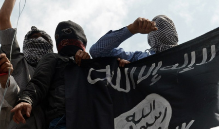 بمبگذاران انتحاری داعش در صف انتظار