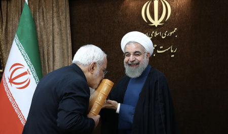 چرا لغو تحریم‌ها برای دولت روحانی مهم است؟
