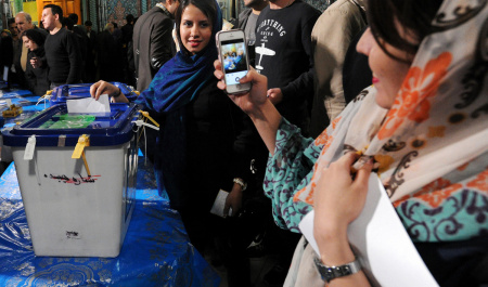 انتخابات ایران رای به برجام بود