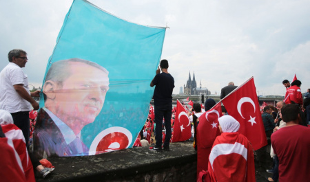 عقب نشینی اردوغان بعد از تهدید آمریکا