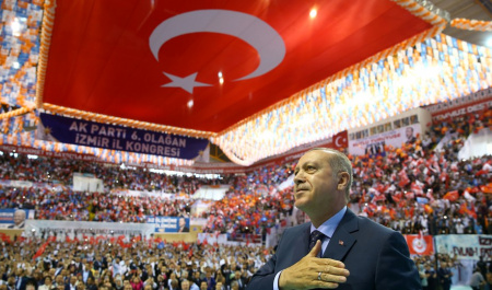دیپلماسی گروگانگیری، بازی خطرناک ترکیه