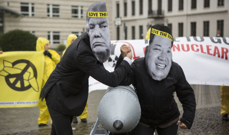 دیپلماسی هسته ای آمریکا در قبال کره شمالی و ایران
