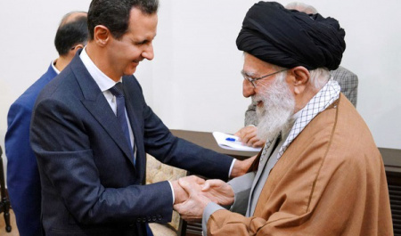 با ایستادگی خود به قهرمان جهان عرب تبدیل شدید