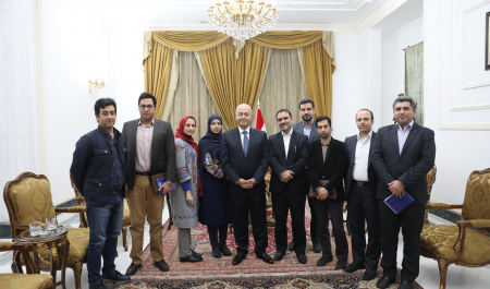 حاشیه های دیدار خبرنگاران ایرانی با برهم صالح
