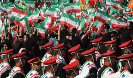 جمهوری اسلامی ایران با قدرت پابرجاست