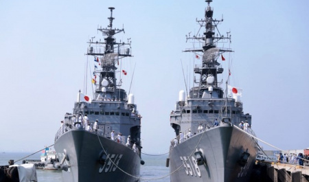 اعزام «ناوگروه ژاپن» به تنگه هرمز و «گربه ملوس» در خلیج فارس