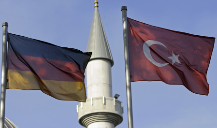 درگیری ترکیه و آلمان بر سر کنترل مسلمانان