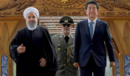 تاثیر اقدام ژاپن در اعزام نیروی نظامی به تنگه هرمز بر سفر روحانی به توکیو!