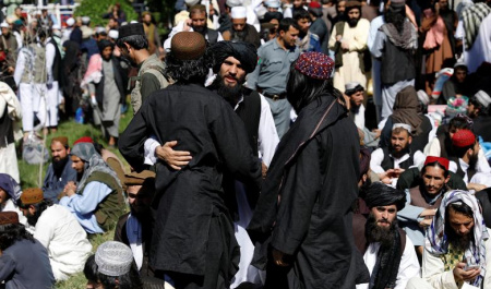افغانستان ۹۰۰ زندانی طالبان را آزاد کرد