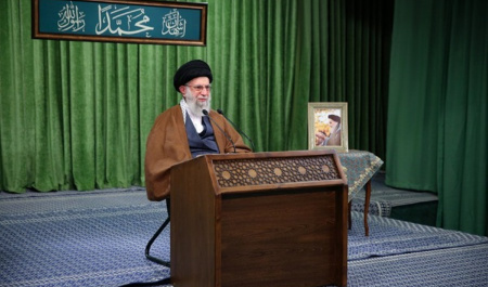 رهبر انقلاب: هر کس رئیس جمهور آمریکا بشود، روی سیاست ما تاثیری ندارد/سرزمینهای آذربایجان همه باید آزاد شود