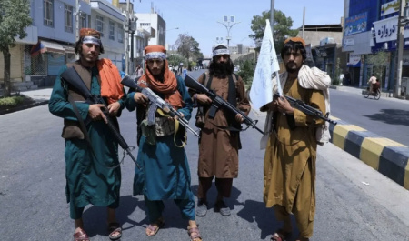 چه عواملی طالبان را غنی کرد؟