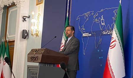حاضران در نشست اسرائیل مشروعیت داخلی خود را از خارجی ها طلب می کنند/ امریکا مسئول توقف مذاکرات فعلی است