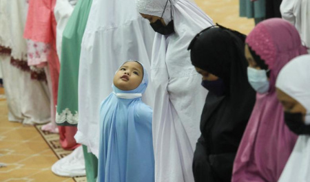 مسلمانان و ماه مبارک رمضان