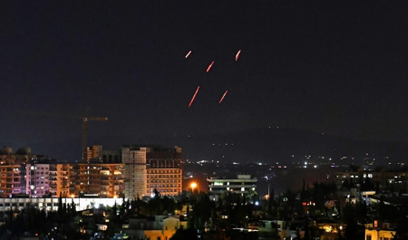 آیا بمباران فرودگاه دمشق راه را برای تشدید تنش با اسرائیل باز می‌کند؟