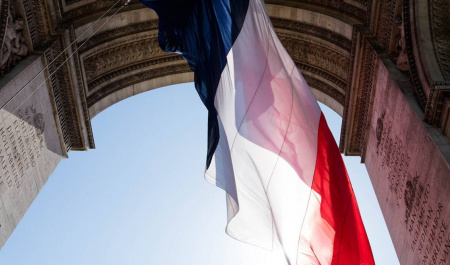 نقش لابی باکو در تخریب روابط ایران و فرانسه