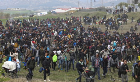 زنگ خطر بحران مهاجران غیرقانونی در قاره سبز