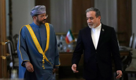 واسطه اعتماد؛ چرا عمان، نامه ایران را تحویل امریکایی ها داد؟