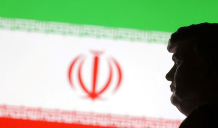 ۱۴۰۴؛ سال تعیین‌کننده در مناسبات ایران و آمریکا؛ سه مسیر، یک سرنوشت