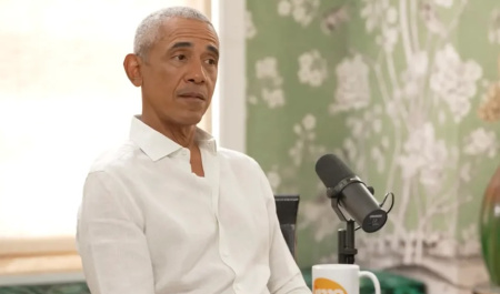 انتقاد اوباما از موسسات: چرا جلوی ترامپ نمی‌ایستید؟