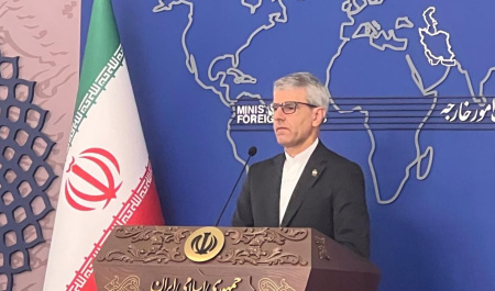 بقایی: رفتار امارات در کشورهای منطقه را با موضوع جزایر خلط نمی‌کنیم