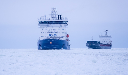 امریکا برای جبران عقب‌افتادگی در برابر روسیه و چین دست به دامن فلاند شد