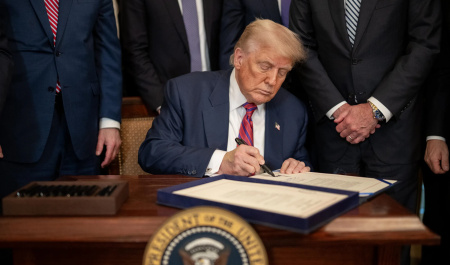 بازتعریف نقش جهانی واشنگتن و رقابت قدرت‌های بزرگ