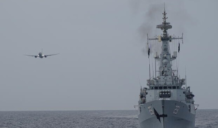 حضور ایران در مذاکرات ژنو با آرایش نظامی