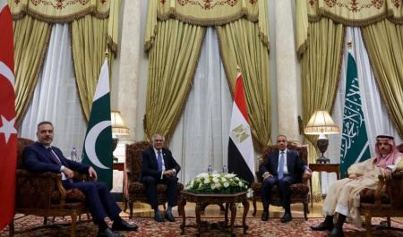 مصر و مساله پیوستن یا نپیوستن به پیمان مکه