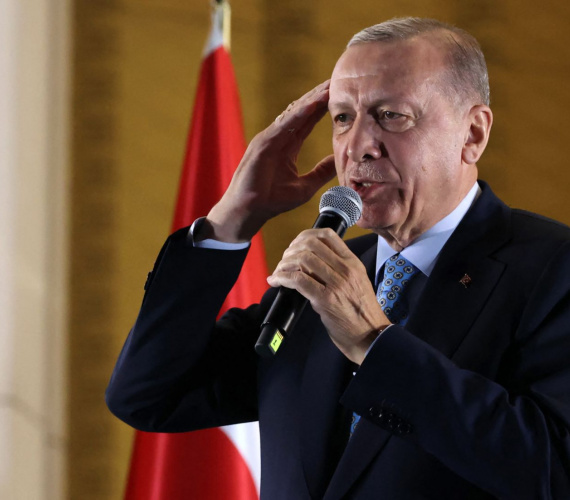 قمار اردوغان با دموکراسی