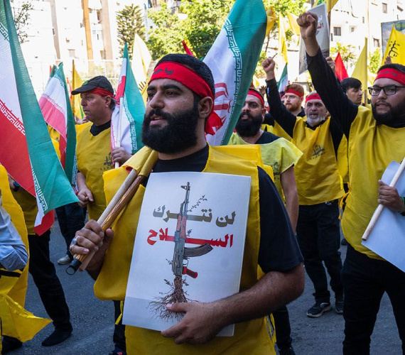 خلع سلاح حزب الله بدون در نظر گرفتن قدرت شیعیان غیرممکن است